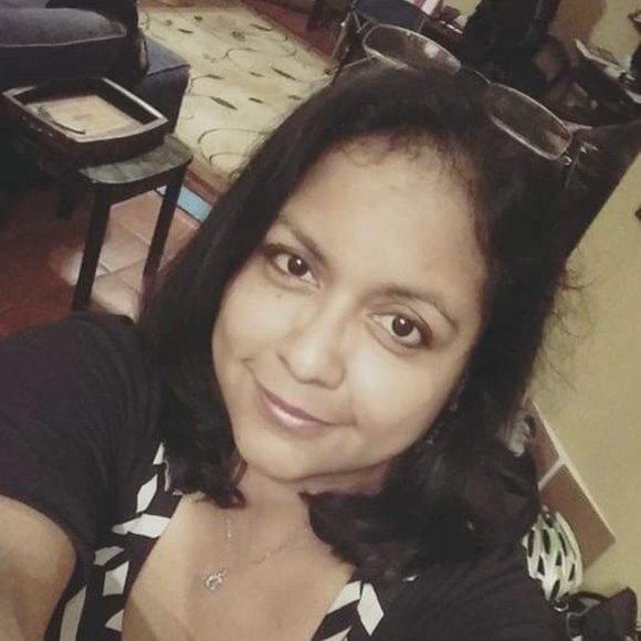 Meet your Posher, Milagros - Picture 1 of 1